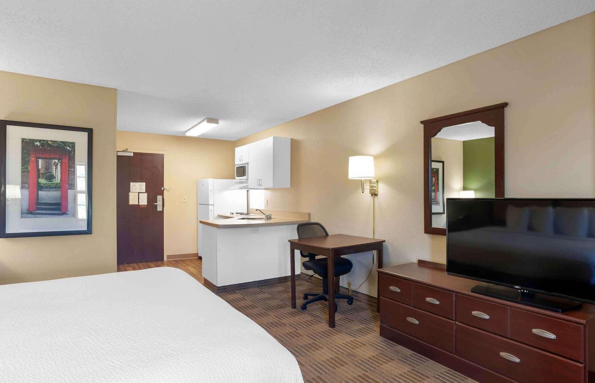 Extended Stay America Suites - Detroit - Metropolitan Airport Romulus Zewnętrze zdjęcie