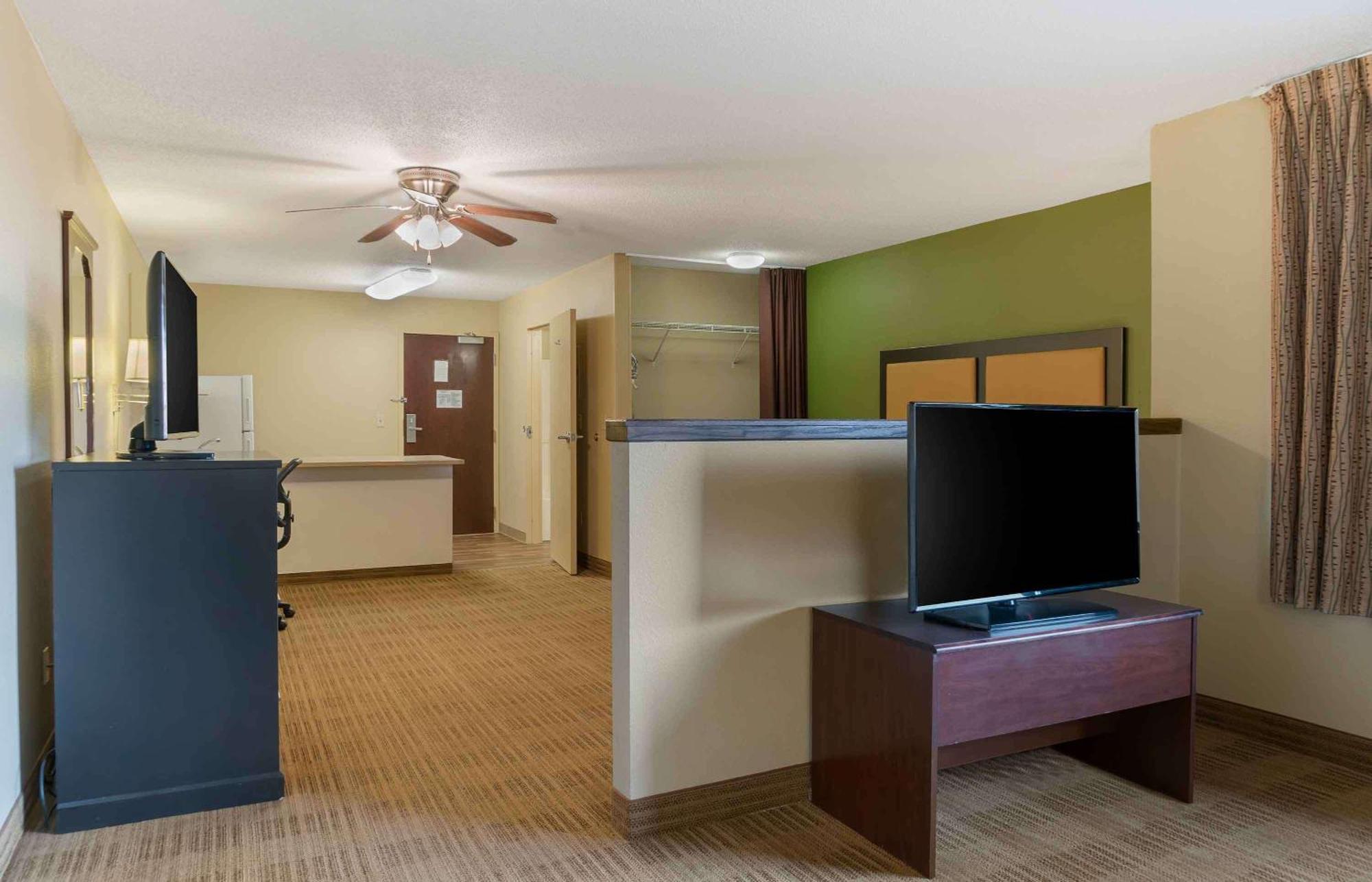 Extended Stay America Suites - Detroit - Metropolitan Airport Romulus Zewnętrze zdjęcie