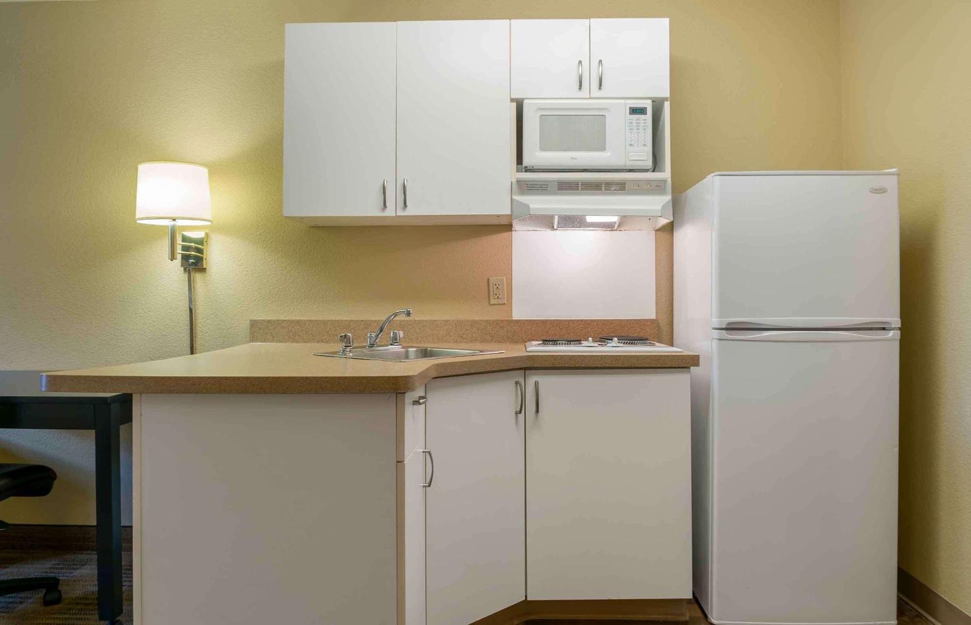 Extended Stay America Suites - Detroit - Metropolitan Airport Romulus Zewnętrze zdjęcie