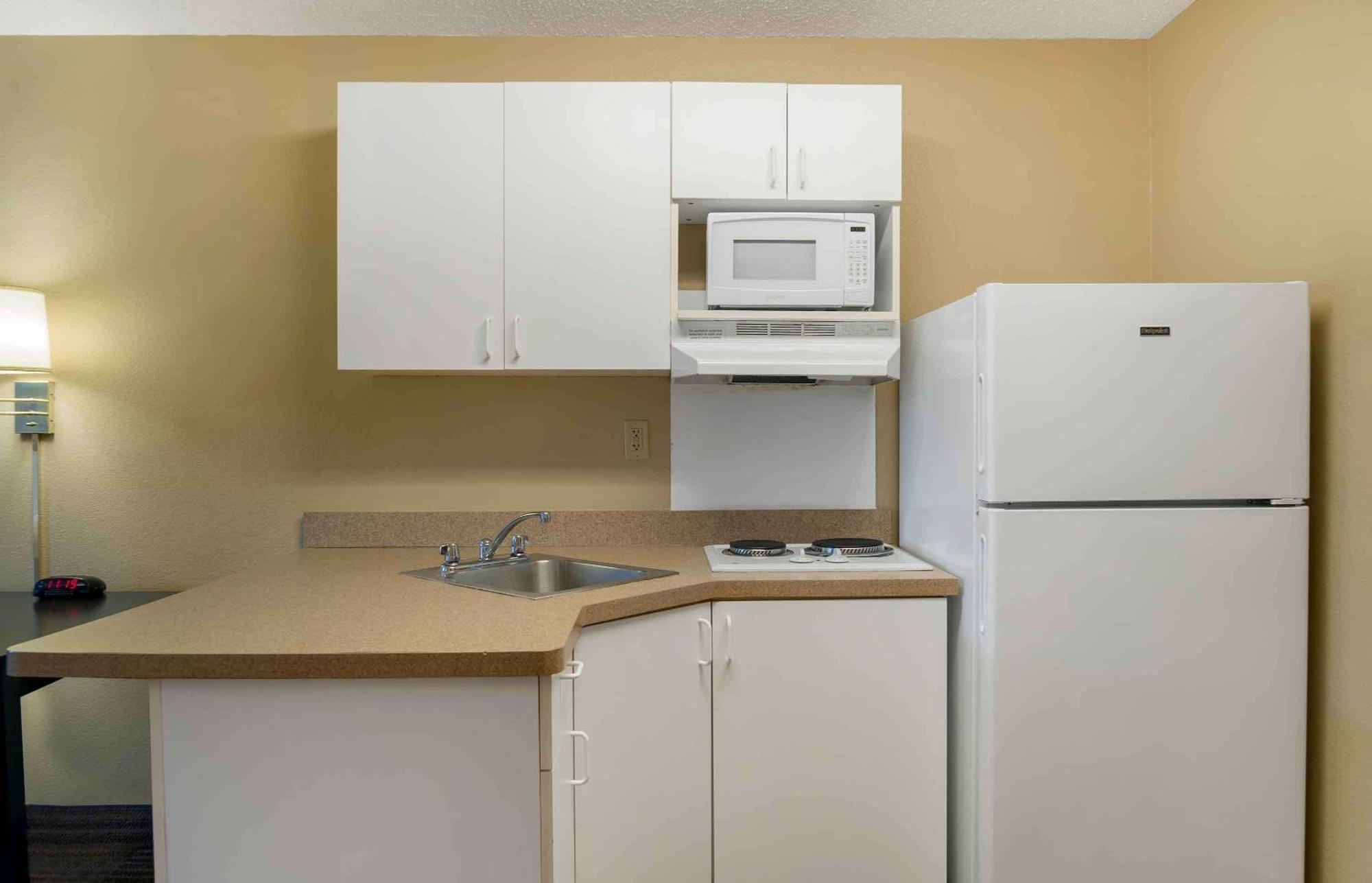 Extended Stay America Suites - Detroit - Metropolitan Airport Romulus Zewnętrze zdjęcie