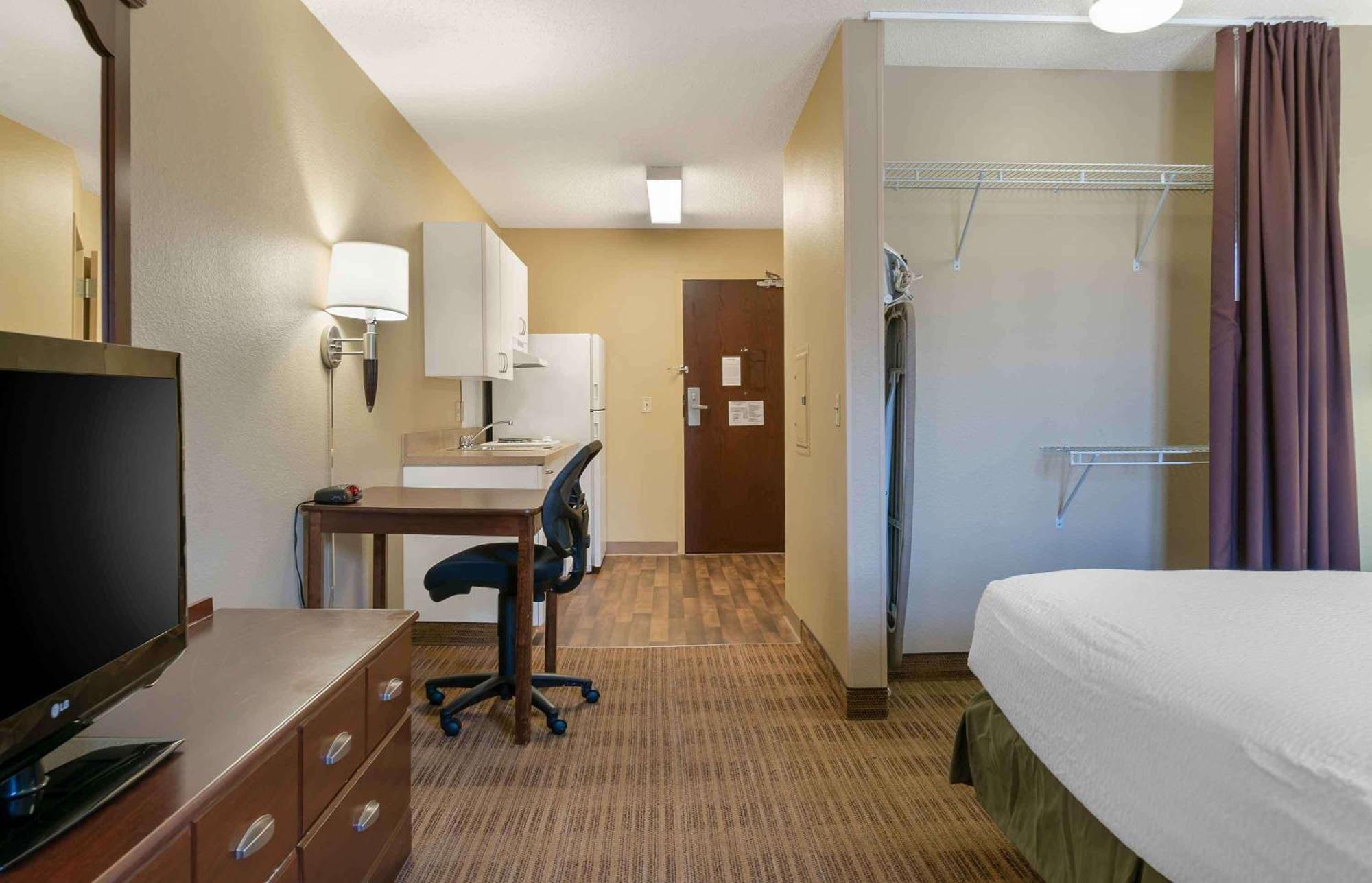Extended Stay America Suites - Detroit - Metropolitan Airport Romulus Zewnętrze zdjęcie